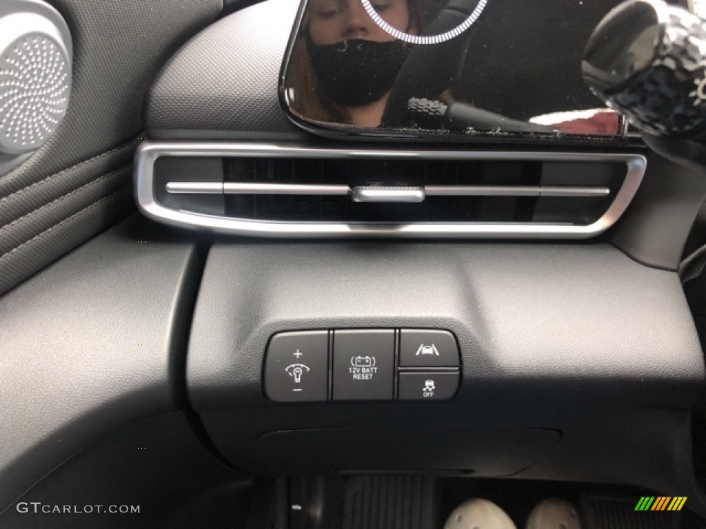 2021 Elantra Limited Hybrid - Phantom Black / Black photo #13