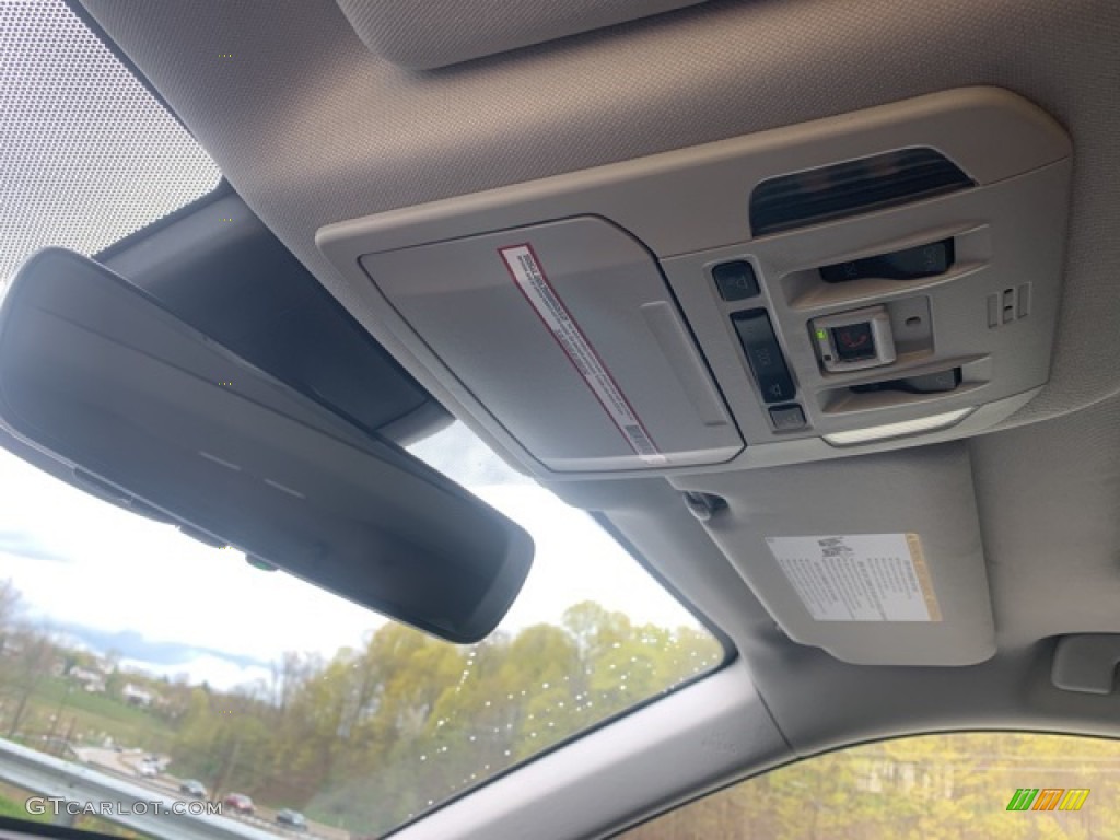 2021 Highlander XLE AWD - Ruby Flare Pearl / Black photo #16
