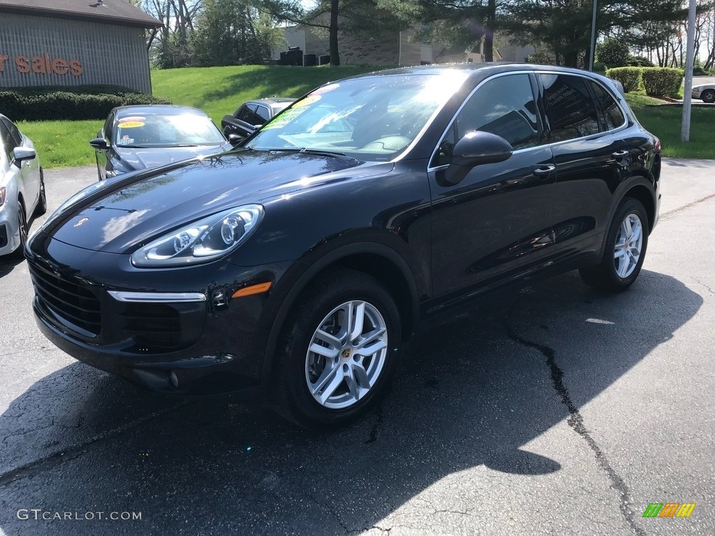 2018 Cayenne  - Moonlight Blue Metallic / Black photo #2