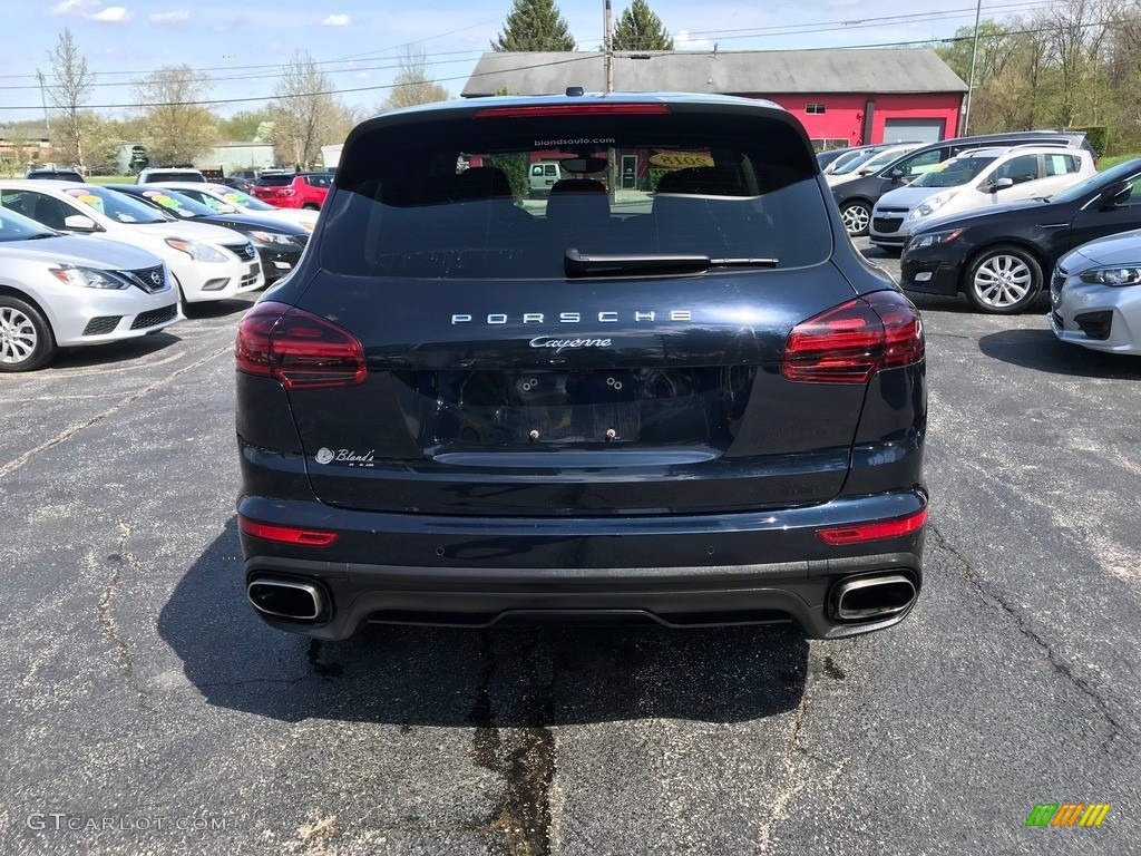 2018 Cayenne  - Moonlight Blue Metallic / Black photo #7