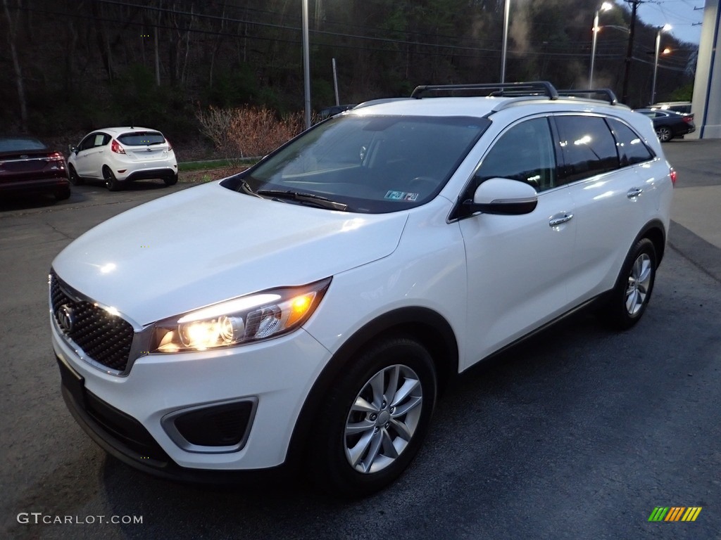 Snow White Pearl 2017 Kia Sorento LX V6 Exterior Photo #141657063