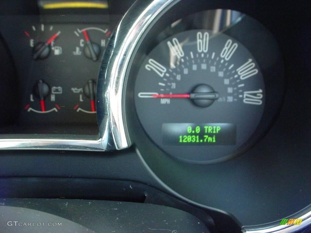 2006 Mustang V6 Premium Convertible - Vista Blue Metallic / Dark Charcoal photo #16