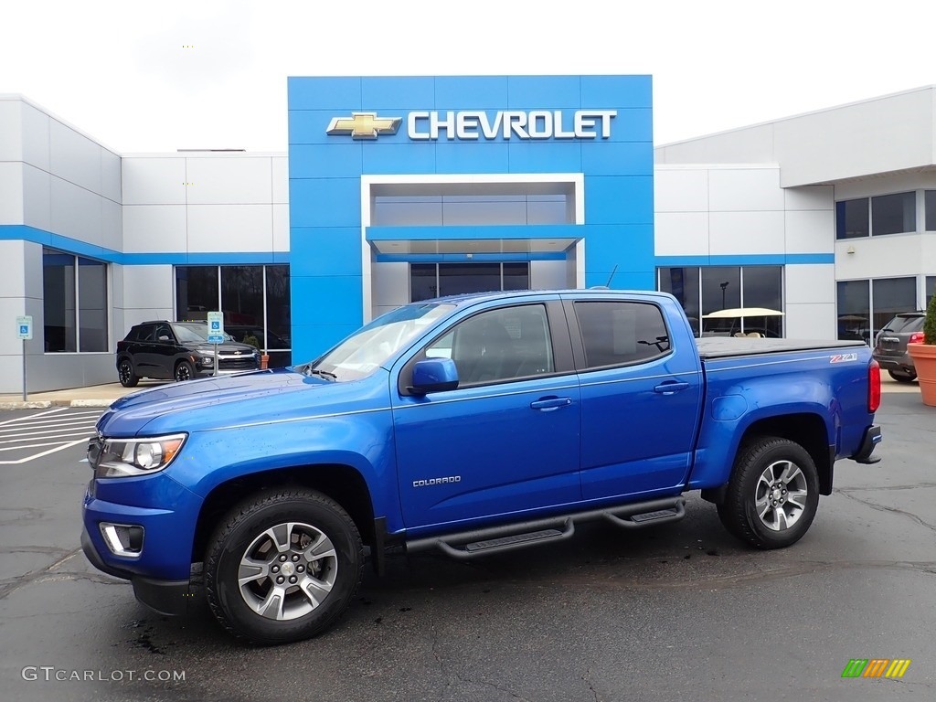 Kinetic Blue Metallic Chevrolet Colorado
