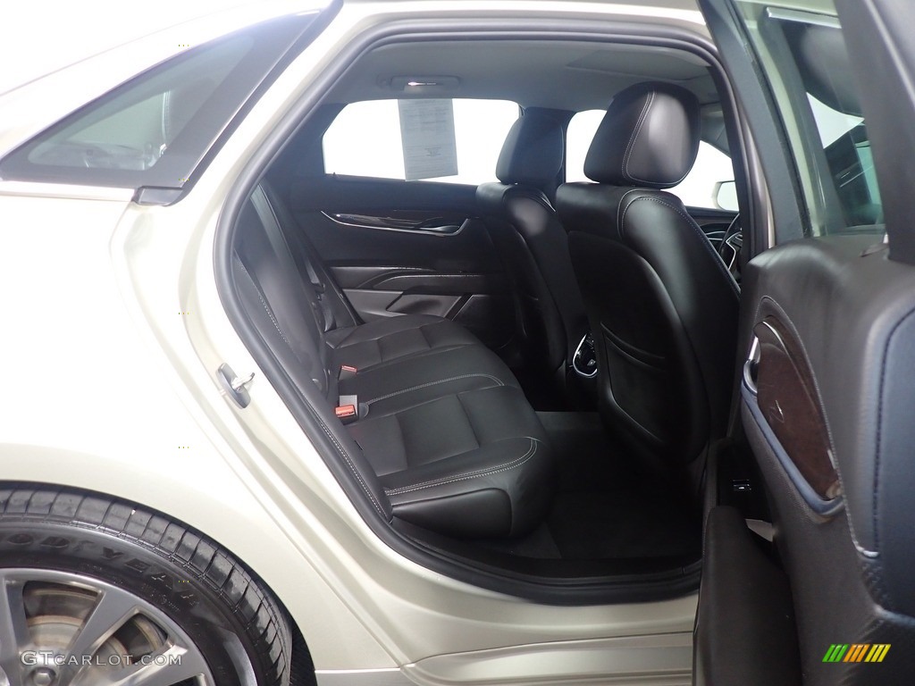 2015 XTS Luxury Sedan - Silver Coast Metallic / Jet Black photo #36