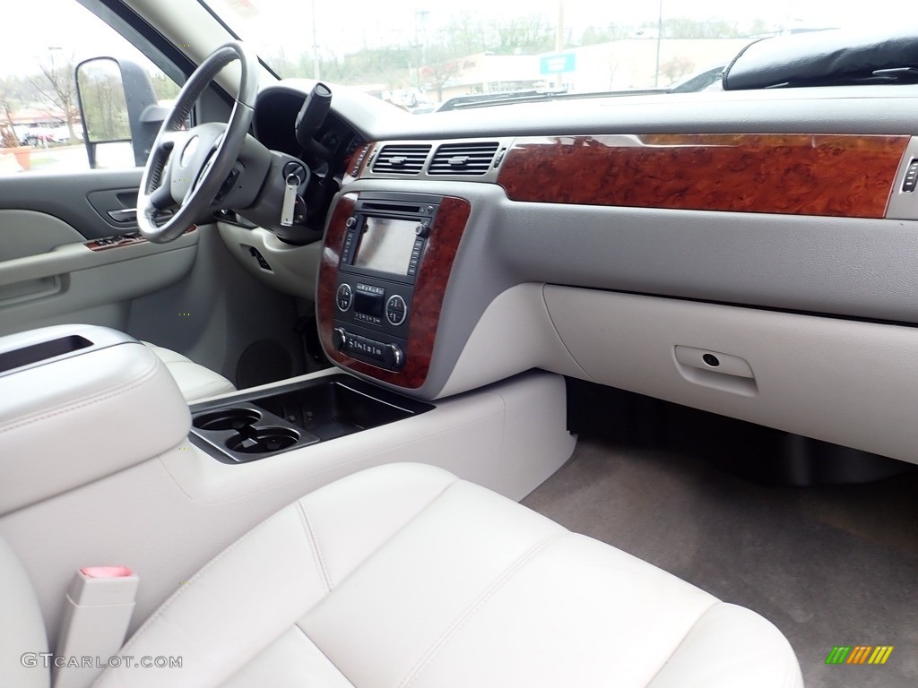 2011 Silverado 2500HD LTZ Extended Cab 4x4 - Sheer Silver Metallic / Ebony photo #15