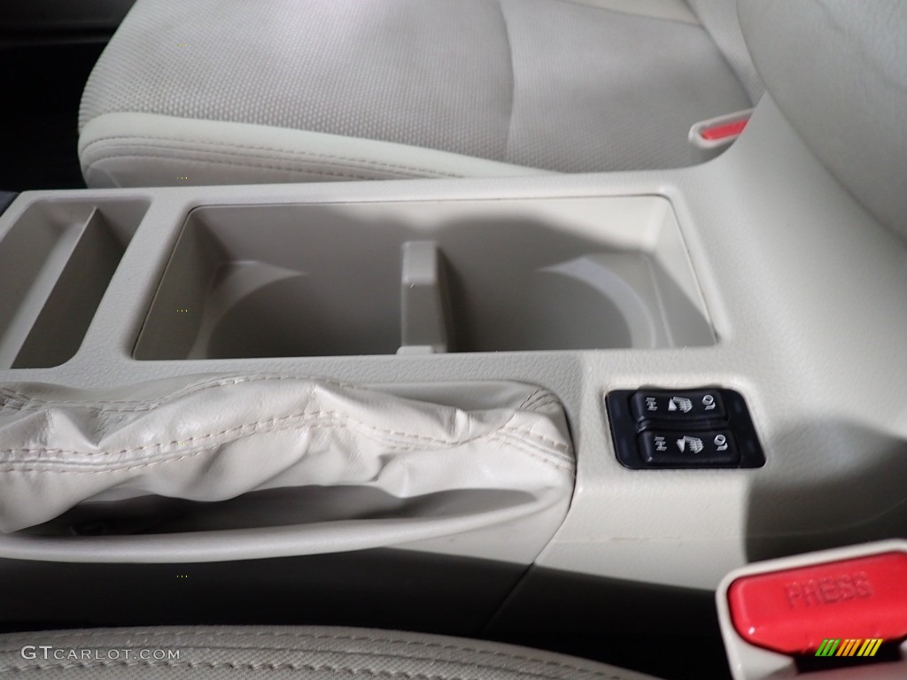 2014 XV Crosstrek 2.0i Premium - Satin White Pearl / Ivory photo #29
