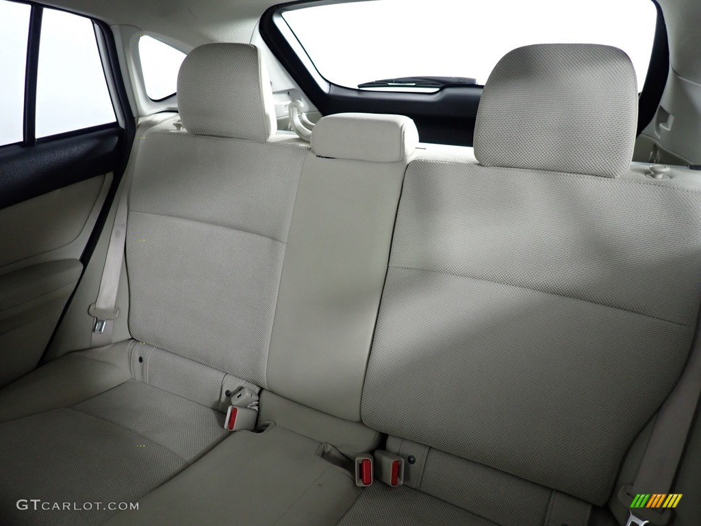 2014 XV Crosstrek 2.0i Premium - Satin White Pearl / Ivory photo #32