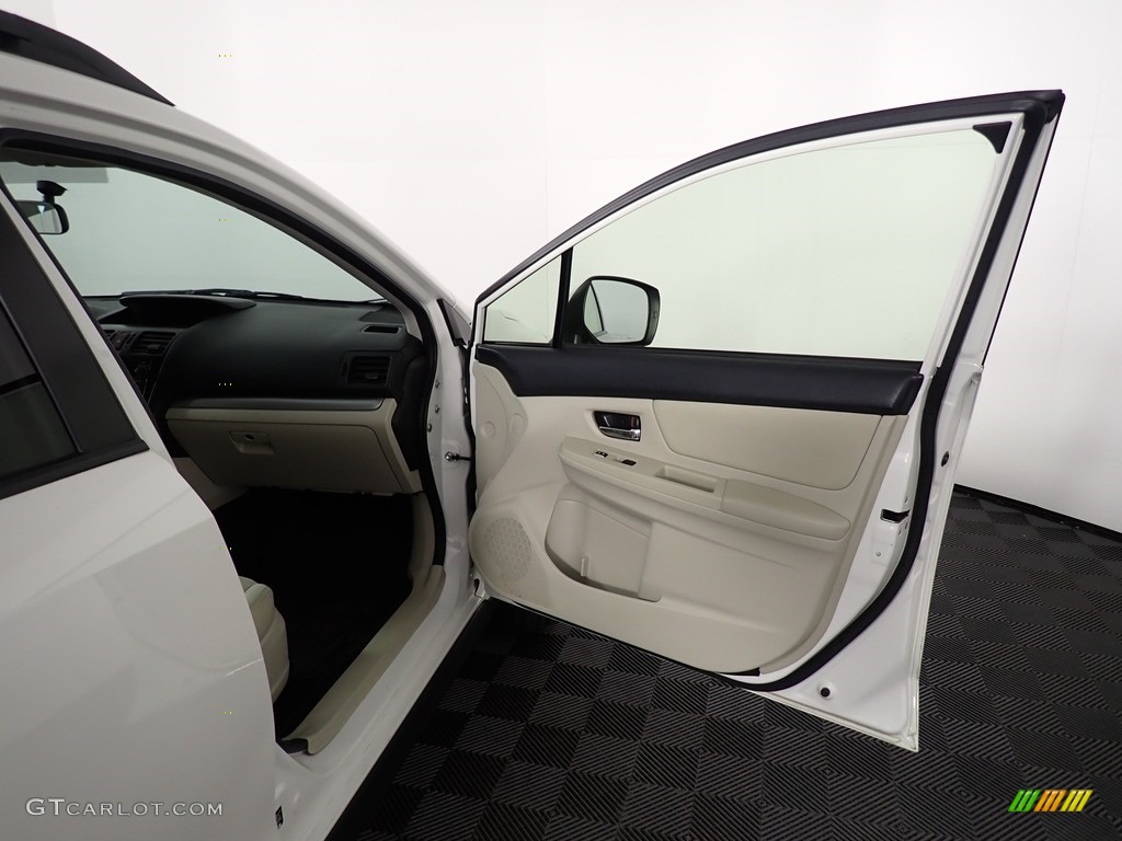 2014 XV Crosstrek 2.0i Premium - Satin White Pearl / Ivory photo #38