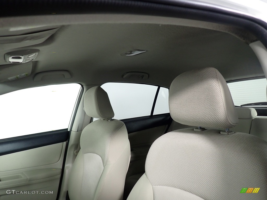 2014 XV Crosstrek 2.0i Premium - Satin White Pearl / Ivory photo #41