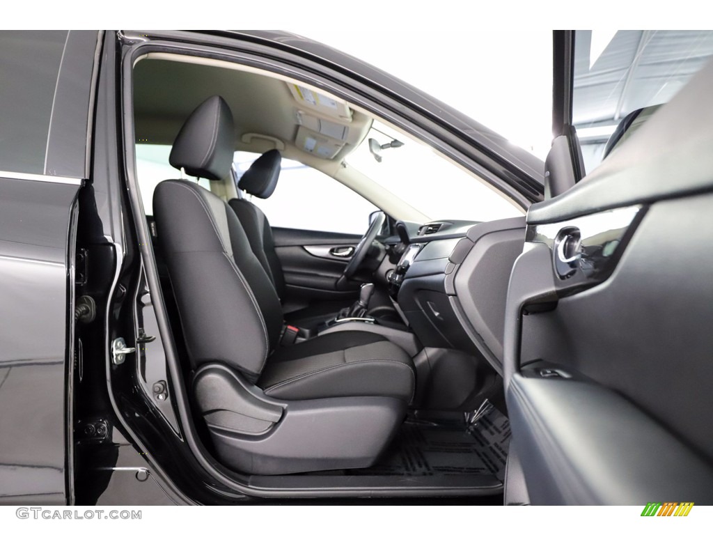 2017 Nissan Rogue S Front Seat Photos