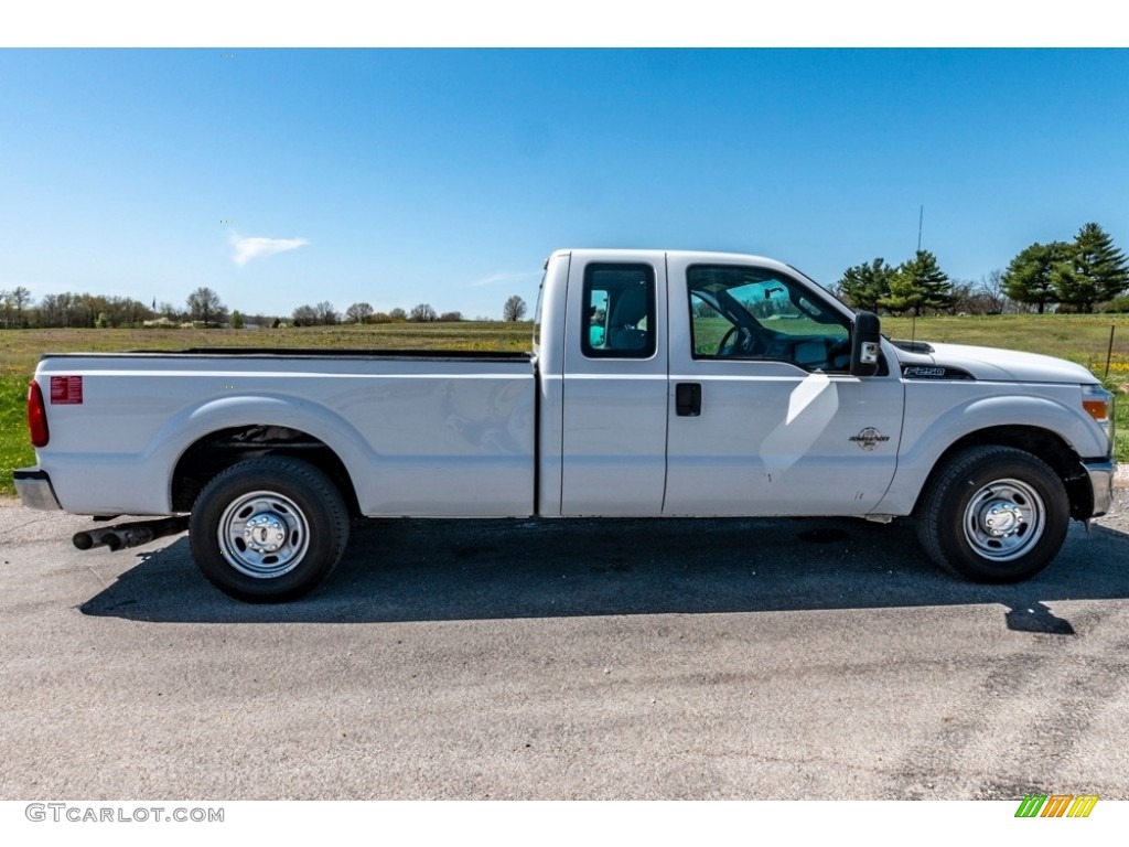 Oxford White 2015 Ford F250 Super Duty XL Super Cab Exterior Photo #141666159