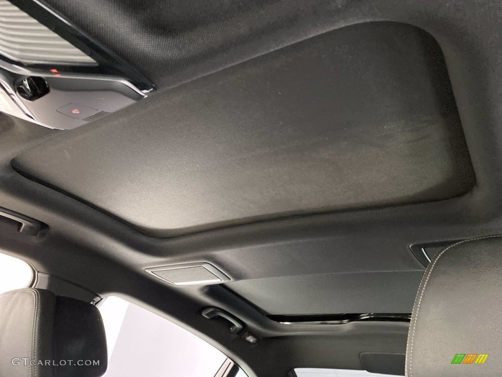2018 7 Series 740i Sedan - Black Sapphire Metallic / Black photo #31