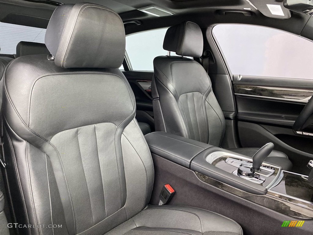 2018 7 Series 740i Sedan - Black Sapphire Metallic / Black photo #34
