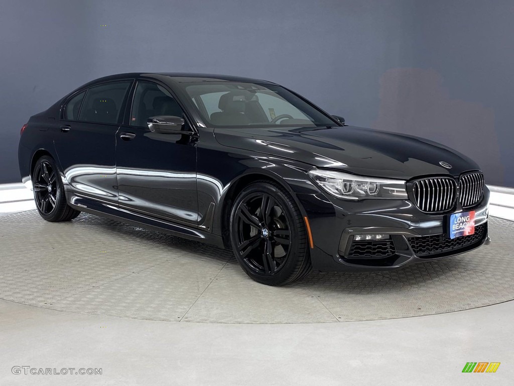 2018 7 Series 740i Sedan - Black Sapphire Metallic / Black photo #38