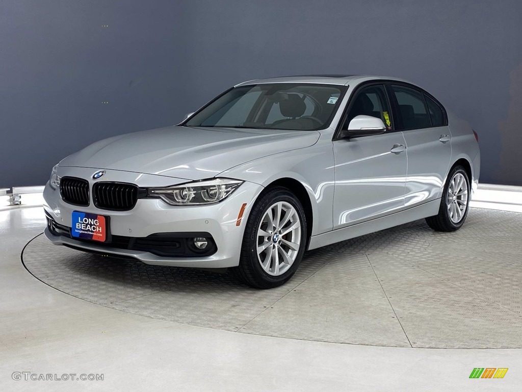 2018 3 Series 320i xDrive Sedan - Glacier Silver Metallic / Black photo #2