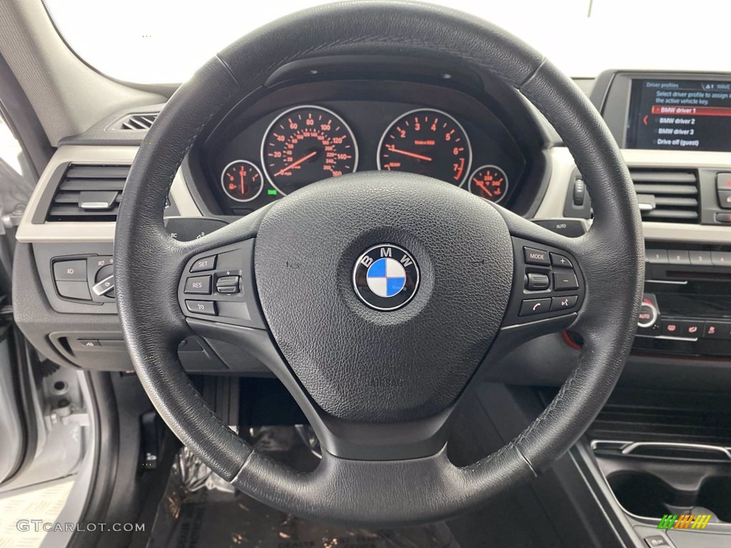 2018 3 Series 320i xDrive Sedan - Glacier Silver Metallic / Black photo #17