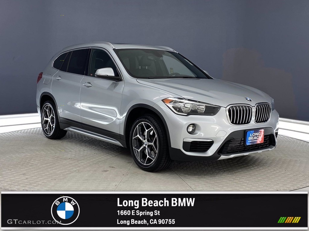 Glacier Silver Metallic BMW X1