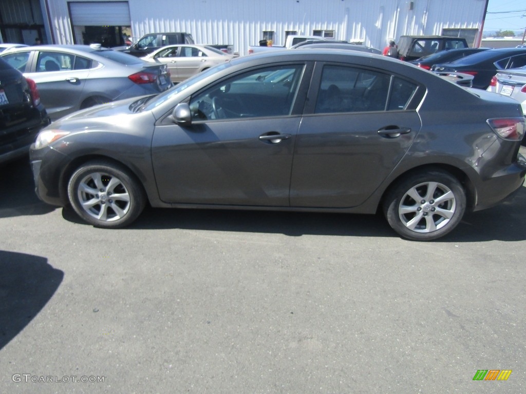 2011 MAZDA3 i Touring 4 Door - Graphite Mica / Black photo #3