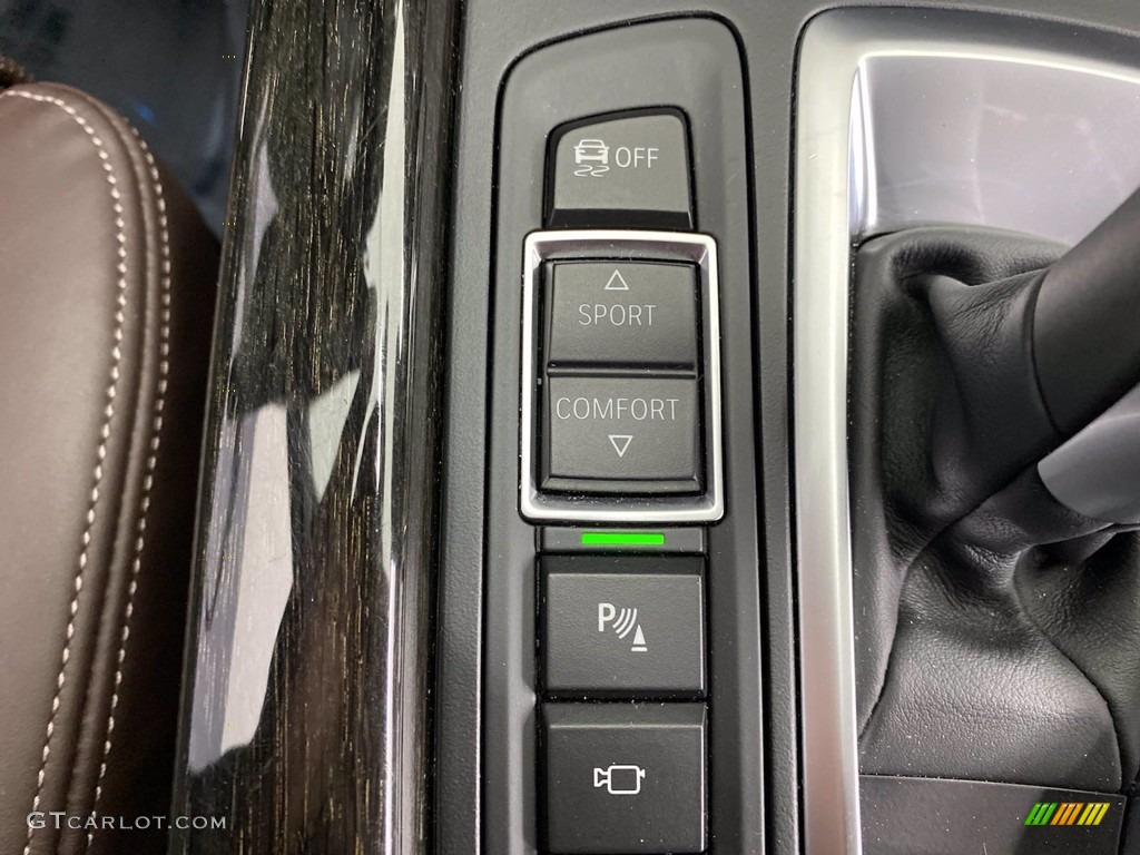 2018 BMW X5 xDrive35d Controls Photo #141669198