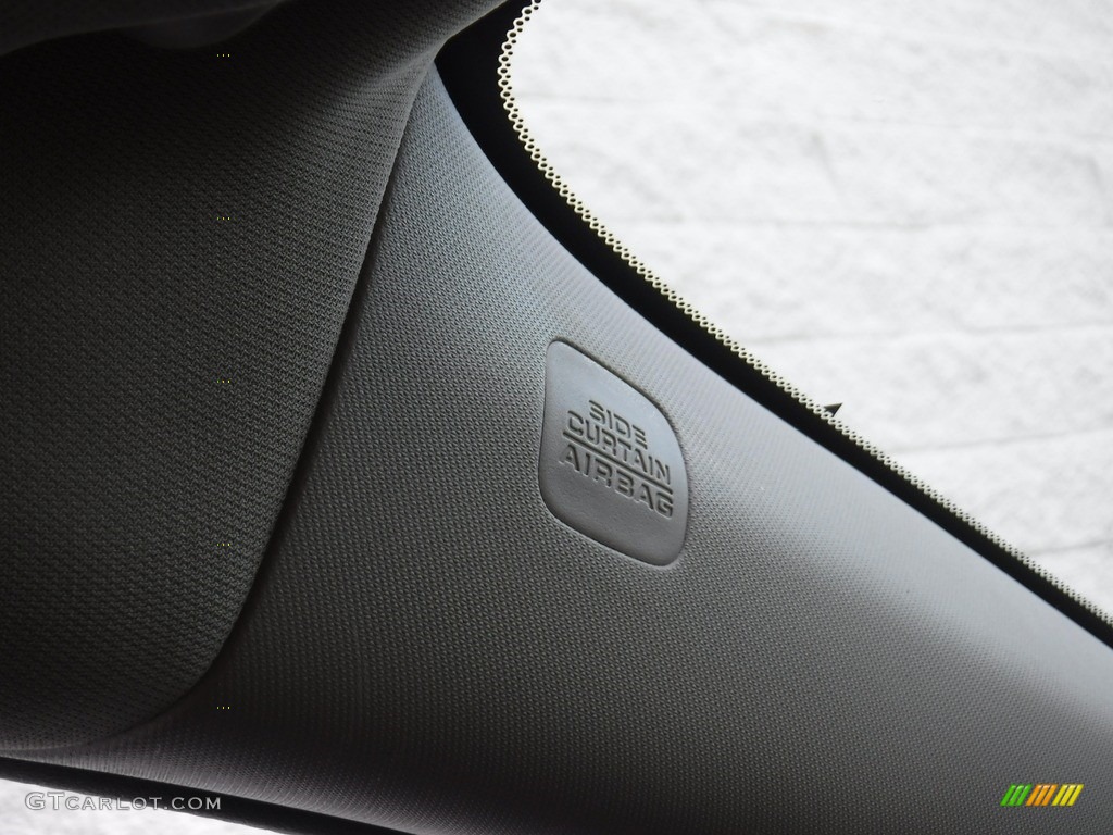 2018 Odyssey EX-L - Forest Mist Metallic / Beige photo #25