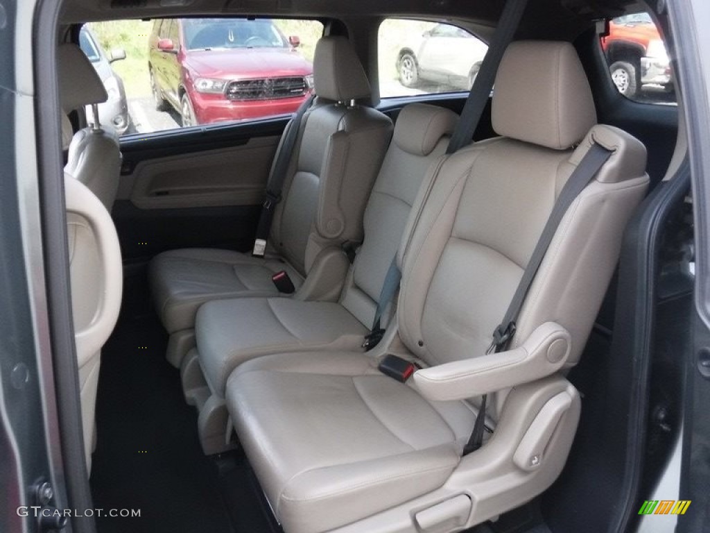 2018 Odyssey EX-L - Forest Mist Metallic / Beige photo #27