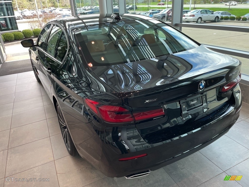 2021 5 Series 530i xDrive Sedan - Black Sapphire Metallic / Cognac photo #2