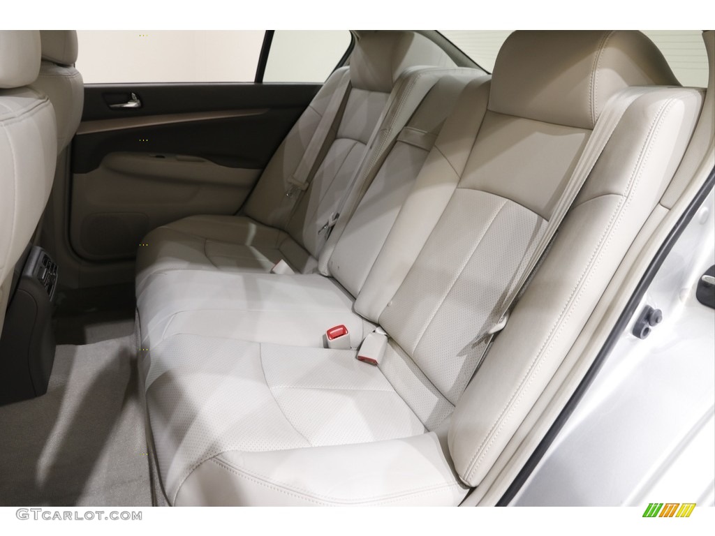 2012 Infiniti G 25 x AWD Sedan Rear Seat Photos