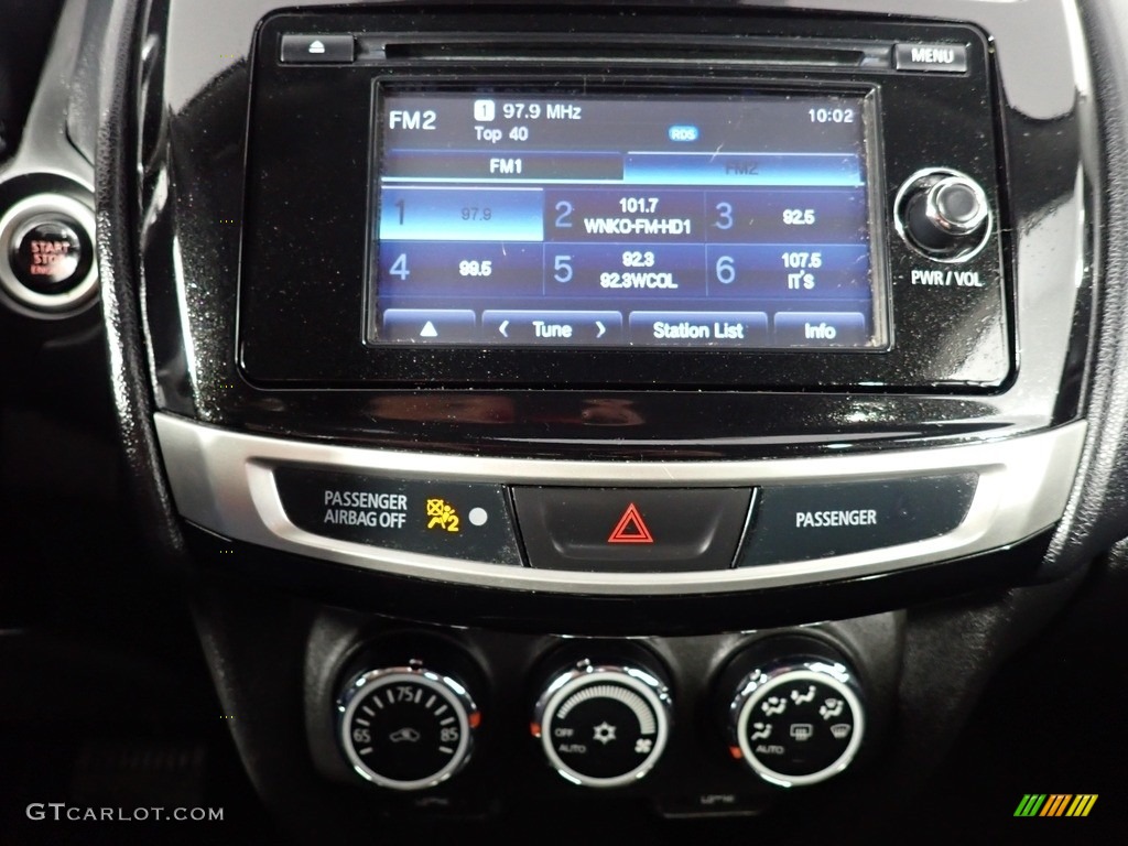 2015 Mitsubishi Outlander Sport SE Controls Photos