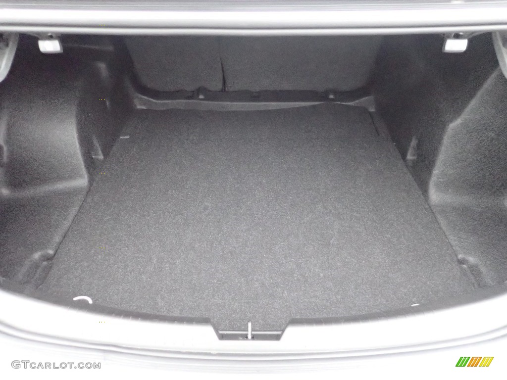 2021 Chevrolet Malibu RS Trunk Photos