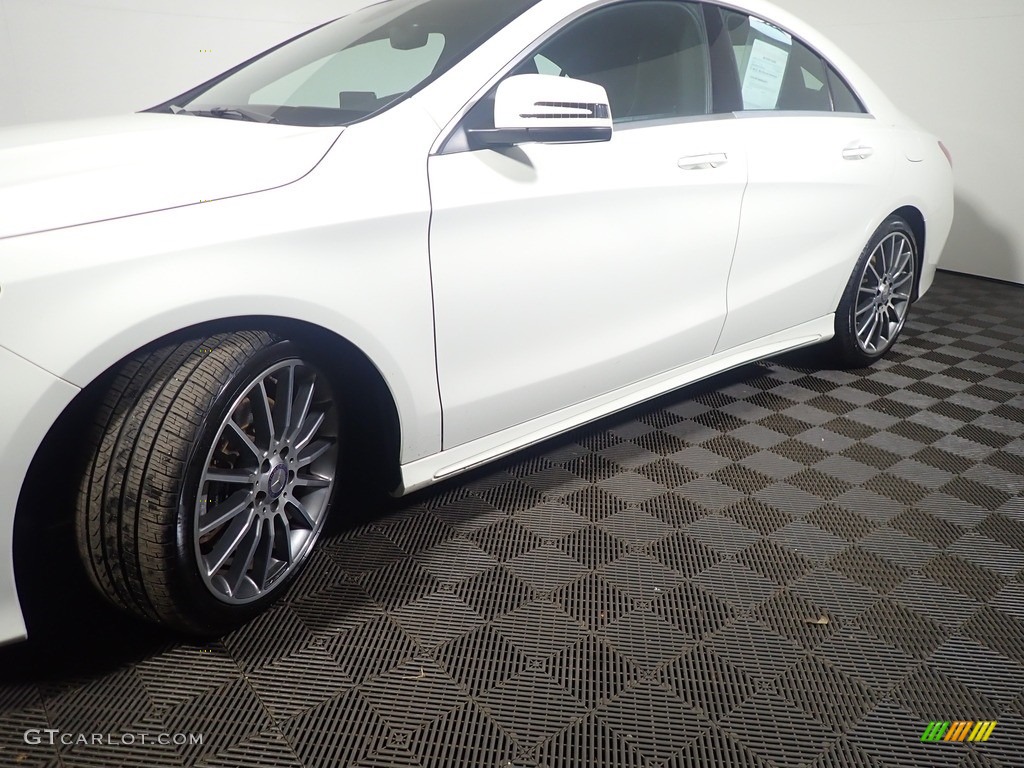 2016 CLA 250 4Matic - Cirrus White / Black photo #12