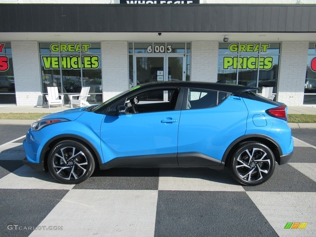 2019 C-HR XLE - Blue Flame / Black photo #1