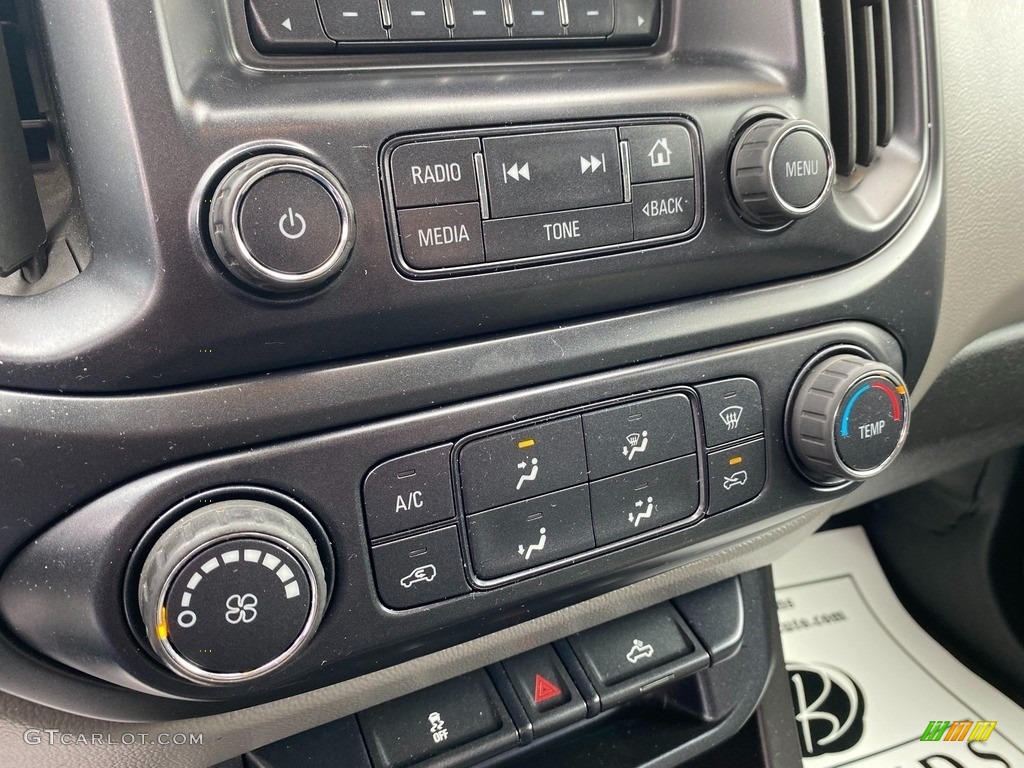2015 Chevrolet Colorado WT Extended Cab Controls Photos