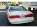 White Opalescent - Thunderbird LX Photo No. 3