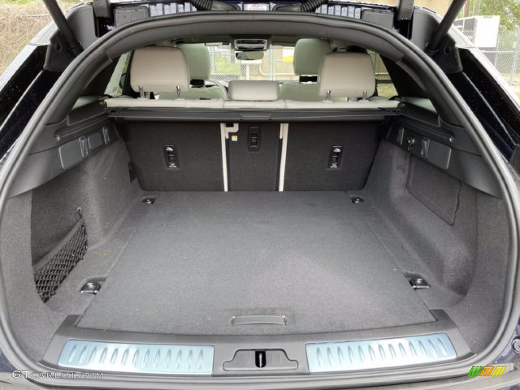 2021 Land Rover Range Rover Velar R-Dynamic S Trunk Photo #141682029