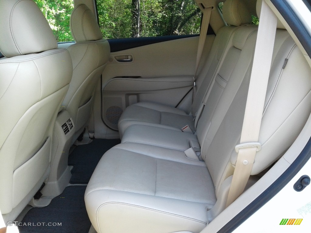 2015 Lexus RX 350 Rear Seat Photo #141682896