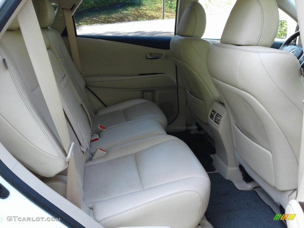 2015 Lexus RX 350 Rear Seat Photo #141682932