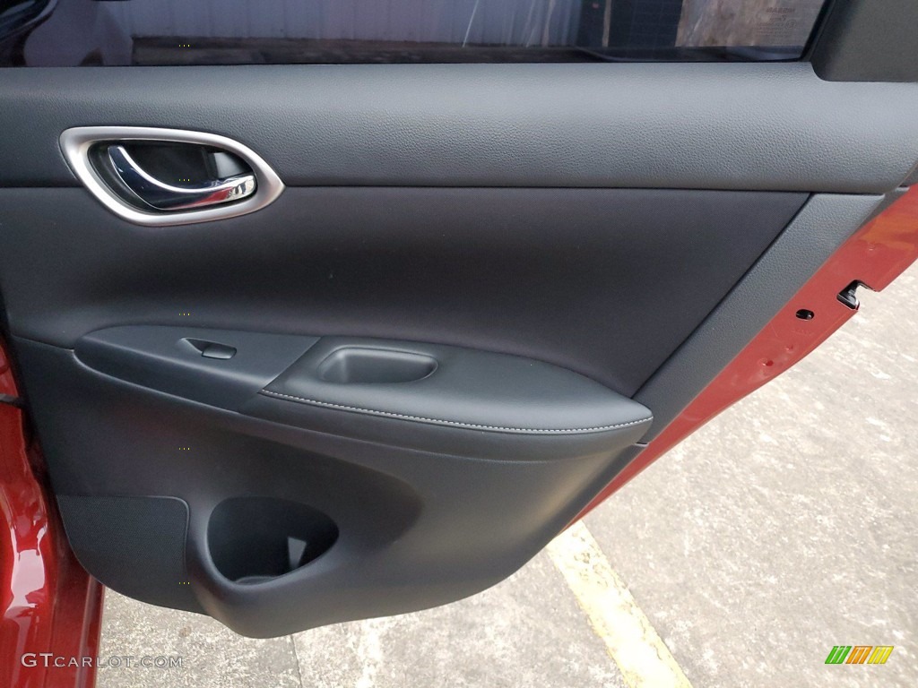 2016 Nissan Sentra SV Charcoal Door Panel Photo #141684501