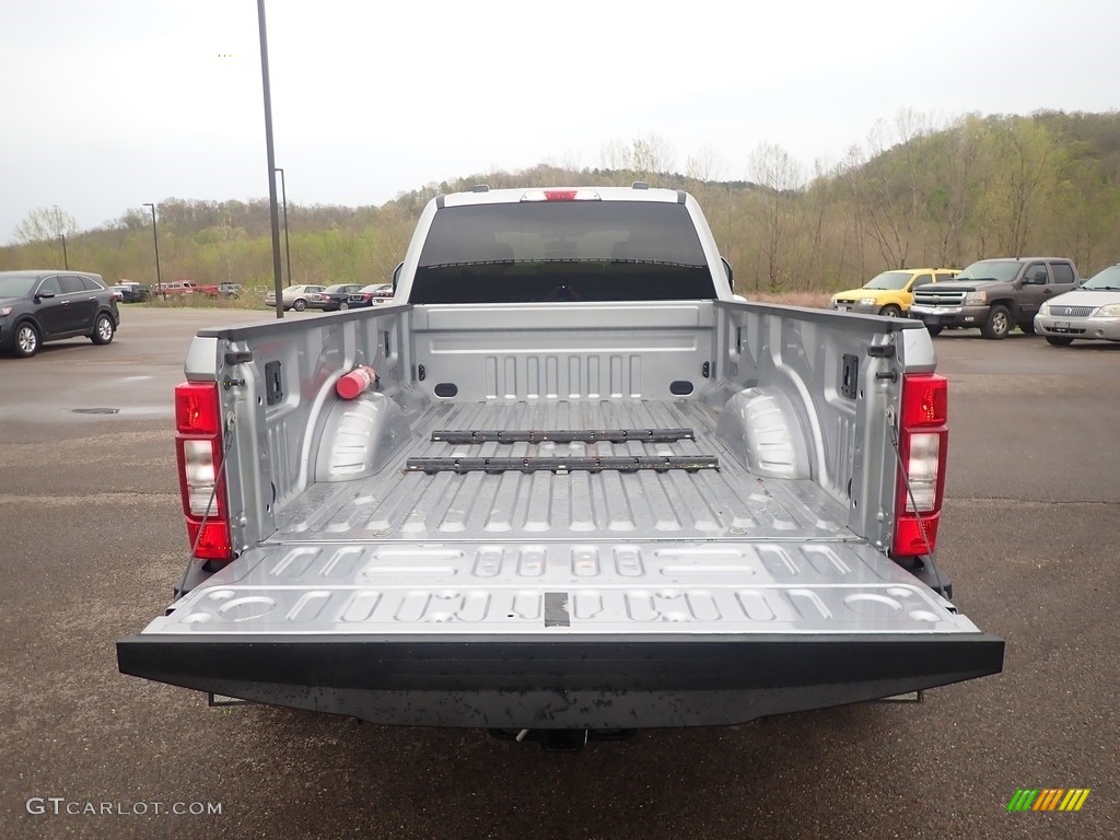 2020 F350 Super Duty XLT Crew Cab 4x4 - Iconic Silver / Medium Earth Gray photo #14