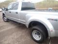 Iconic Silver - F350 Super Duty XLT Crew Cab 4x4 Photo No. 17