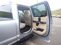 Iconic Silver - F350 Super Duty XLT Crew Cab 4x4 Photo No. 32