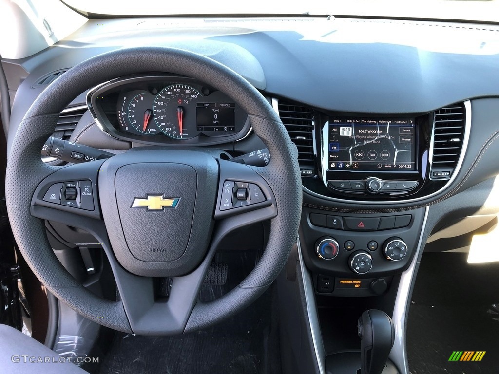 2021 Chevrolet Trax LS AWD Dashboard Photos