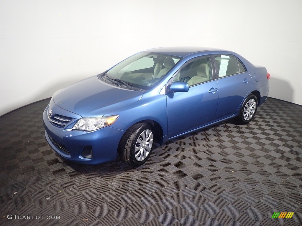 2013 Corolla LE - Nautical Blue Metallic / Bisque photo #8