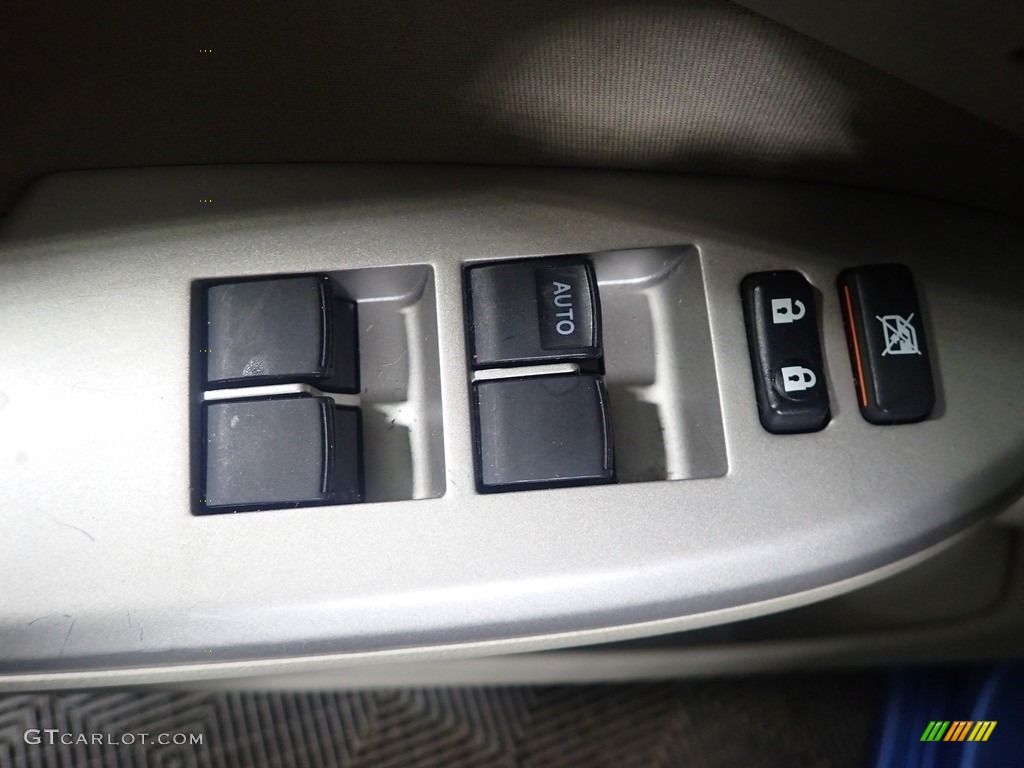 2013 Corolla LE - Nautical Blue Metallic / Bisque photo #20