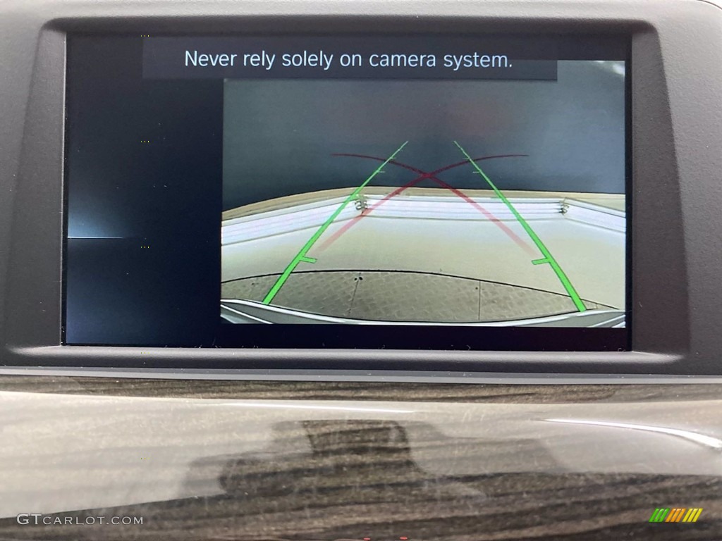 2018 BMW X1 xDrive28i Controls Photo #141688947