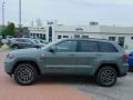 Sting-Gray - Grand Cherokee Trailhawk 4x4 Photo No. 9