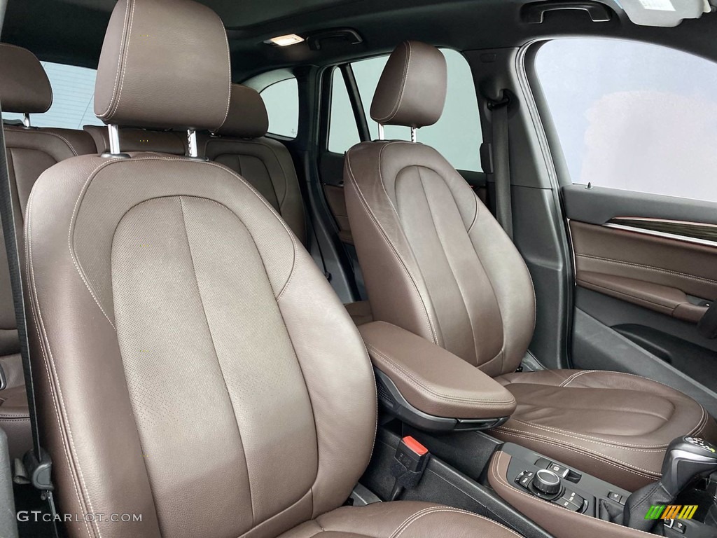 2018 BMW X1 xDrive28i Front Seat Photos