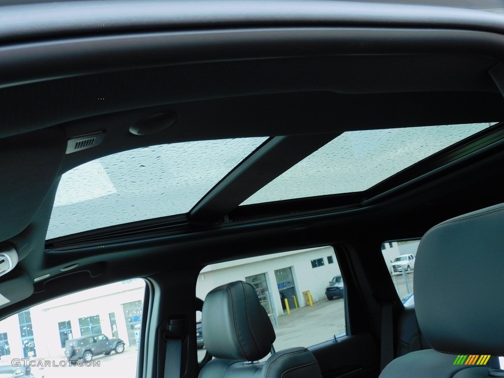 2021 Jeep Grand Cherokee Trailhawk 4x4 Sunroof Photos