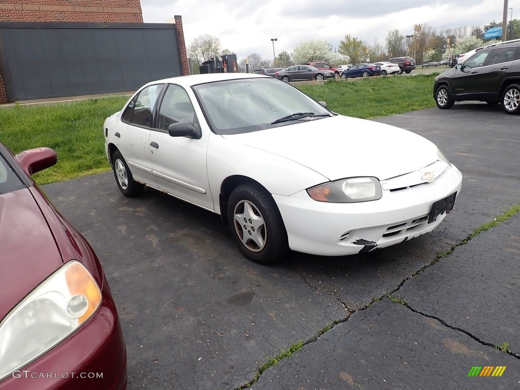 2005 Cavalier Sedan - Summit White / Graphite Gray photo #2