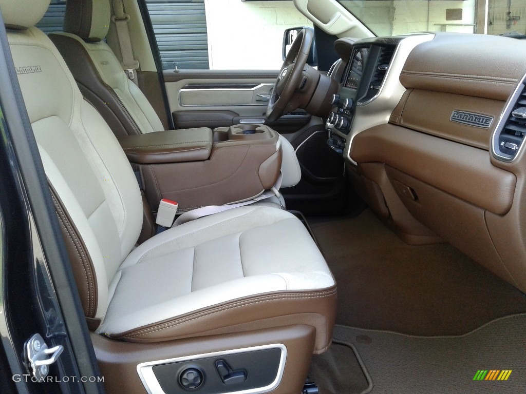 2019 1500 Laramie Crew Cab 4x4 - Maximum Steel Metallic / Mountain Brown/Light Frost Beige photo #18