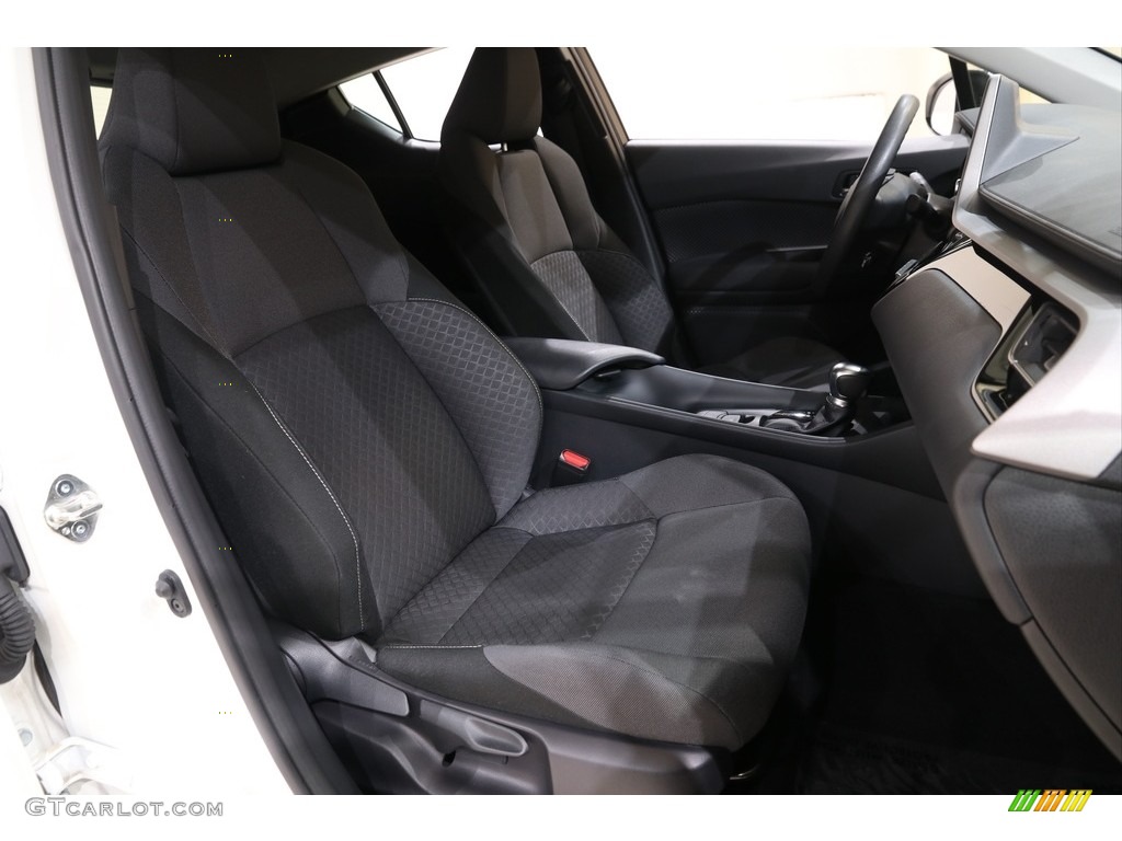 2020 C-HR LE - Blizzard Pearl / Black photo #12